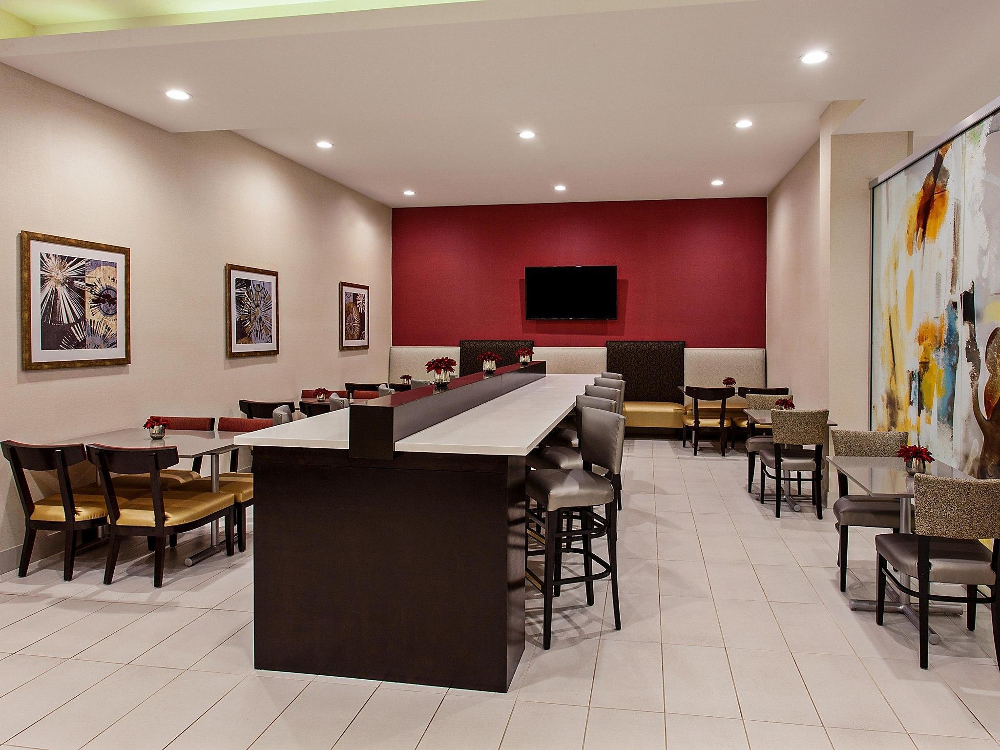 Holiday Inn Express & Suites Anaheim Resort Area By Ihg Εξωτερικό φωτογραφία