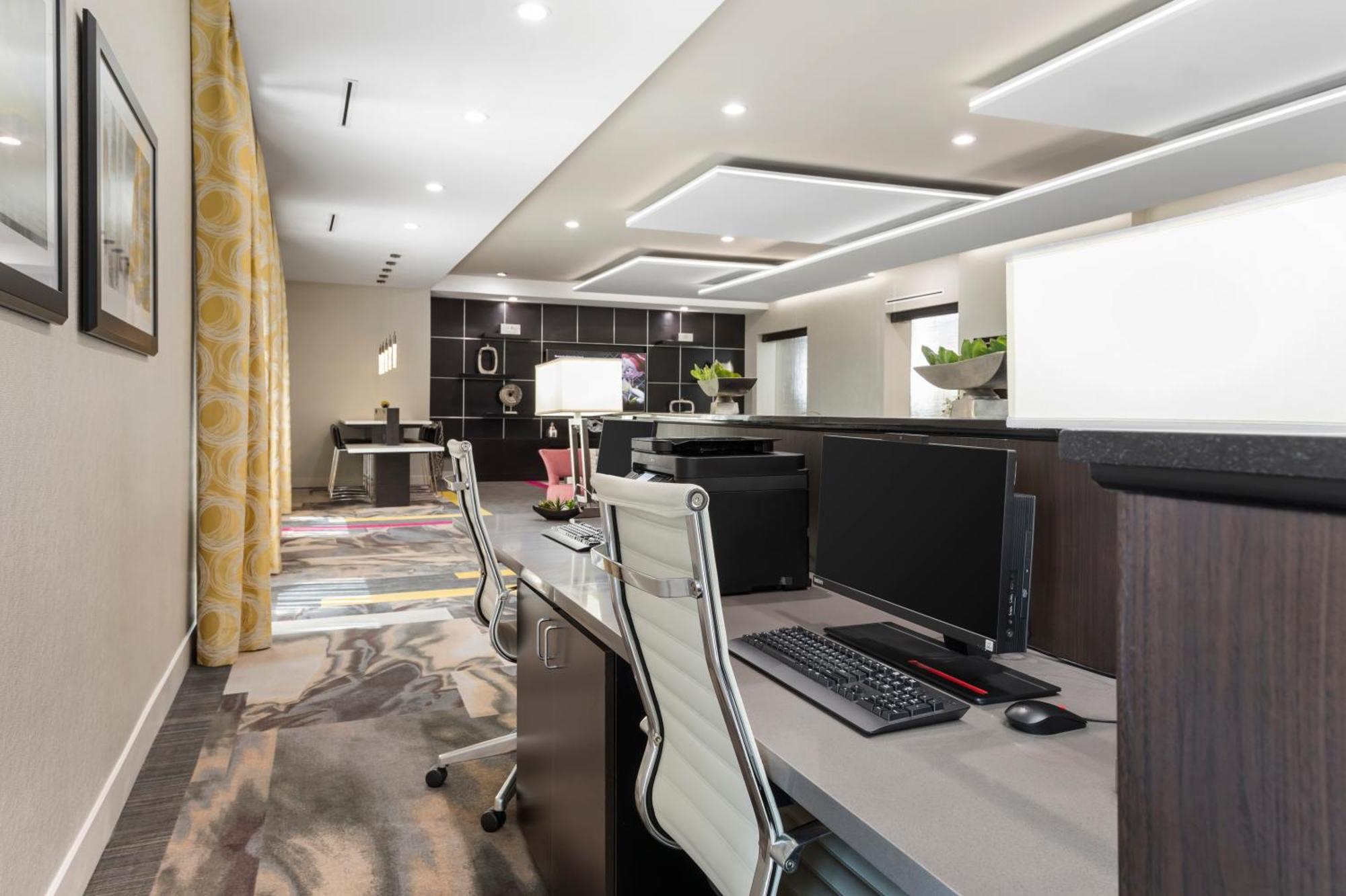 Holiday Inn Express & Suites Anaheim Resort Area By Ihg Εξωτερικό φωτογραφία